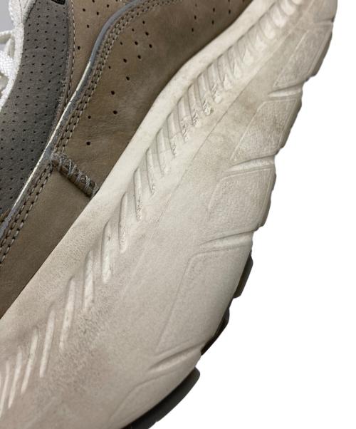 UGG（アグ）UGG (アグ) 厚底スニーカー ベージュ サイズ:27.5㎝の古着・服飾アイテム