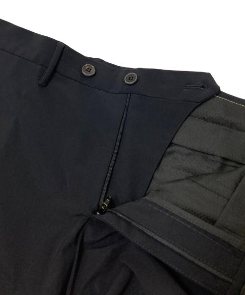 PT01（ピーティーゼロウーノ）PT01 (ピーティーゼロウーノ) 360°スーパーストレッチ スラックスパンツ ブラック サイズ:46の古着・服飾アイテム