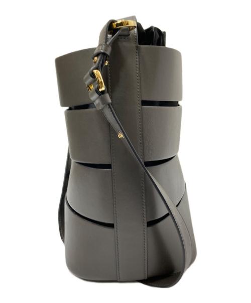 Salvatore Ferragamo（サルヴァトーレ フェラガモ）Salvatore Ferragamo (サルヴァトーレ フェラガモ) ガンチーニショルダーバッグ グレー サイズ:下記参照の古着・服飾アイテム