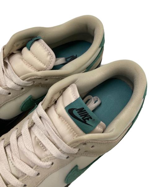 NIKE（ナイキ）NIKE (ナイキ) ダンク LOW ベージュ×ブラック サイズ:27.5㎝の古着・服飾アイテム