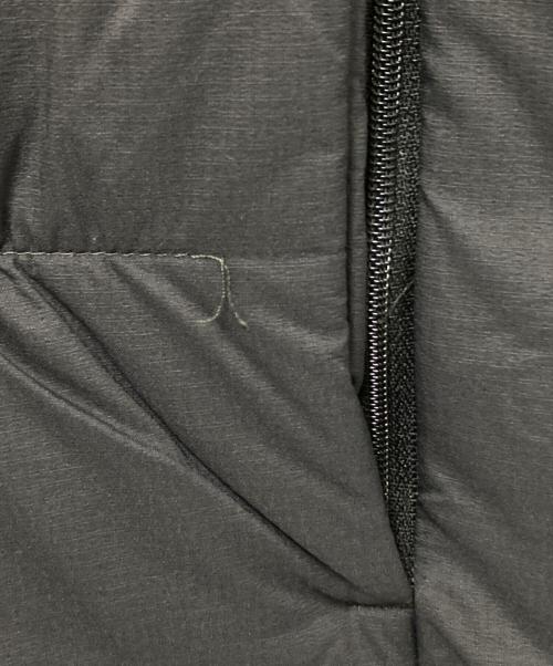 THE NORTH FACE（ザ ノース フェイス）THE NORTH FACE (ザ ノース フェイス) リバーシブルエニータイムインサレーテッドフーディ ブラック×グリーン サイズ:Sの古着・服飾アイテム