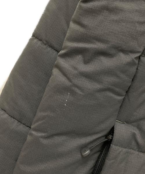 THE NORTH FACE（ザ ノース フェイス）THE NORTH FACE (ザ ノース フェイス) リバーシブルエニータイムインサレーテッドフーディ ブラック×グリーン サイズ:Sの古着・服飾アイテム