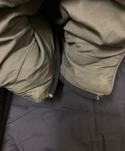 THE NORTH FACE（ザ ノース フェイス）THE NORTH FACE (ザ ノース フェイス) リバーシブルエニータイムインサレーテッドフーディ ブラック×グリーン サイズ:Sの古着・服飾アイテム