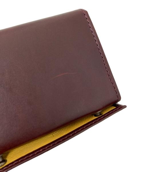 M+  millefoglie（エムピウ ミッレフォッリエ）M+  millefoglie (エムピウ ミッレフォッリエ) 2つ折りレザーウォレット ボルドーの古着・服飾アイテム