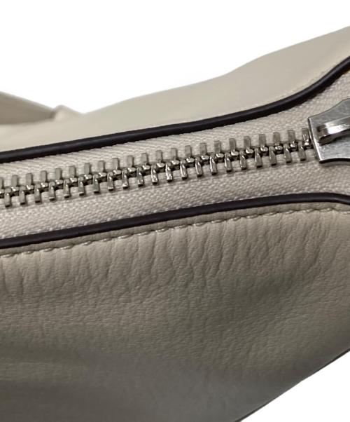 COACH（コーチ）COACH (コーチ) ショルダーバッグ ホワイト サイズ:下記参照の古着・服飾アイテム