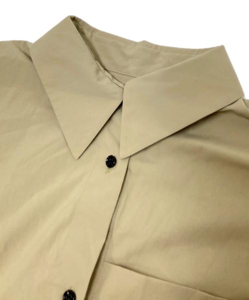 ORDINARY JOY（オーディナリー ジョイ）ORDINARY JOY (オーディナリー ジョイ) Rain Shirts Dress ベージュ サイズ:F 未使用品の古着・服飾アイテム