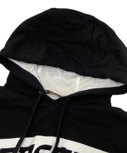 VERSACE（ヴェルサーチェ）VERSACE (ヴェルサーチェ) プリントパーカー ブラック サイズ:Mの古着・服飾アイテム