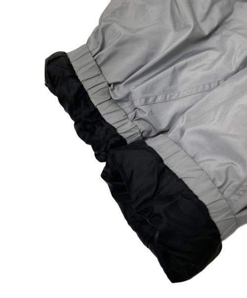 Peak Performance（ピーク・パフォーマンス）Peak Performance (ピーク・パフォーマンス) 中綿ジャケット グレー サイズ:Mの古着・服飾アイテム