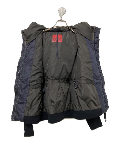 MARITHE+FRANCOIS GIRBAUD（マリテフランソワジルボー）MARITHE+FRANCOIS GIRBAUD (マリテフランソワジルボー) 袖ラインダウンジャケット ネイビー サイズ:Mの古着・服飾アイテム