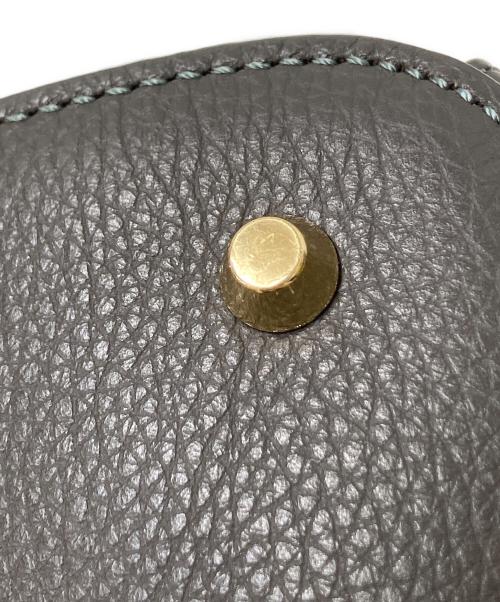 CHRISTIAN VILLA（クリスチャンヴィラ）CHRISTIAN VILLA (クリスチャンヴィラ) wide shape hand bag グレー サイズ:下記参照の古着・服飾アイテム