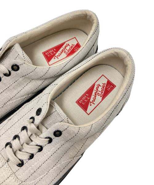 AVIREX（アヴィレックス）AVIREX (アヴィレックス) NAVY TRAINING SHOES ”STRIPE” グレー サイズ:9の古着・服飾アイテム