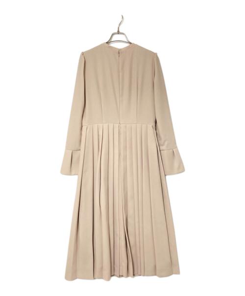 CELFORD（セルフォード）CELFORD (セルフォード) ボウタイプリーツワンピース ベージュ サイズ:38の古着・服飾アイテム