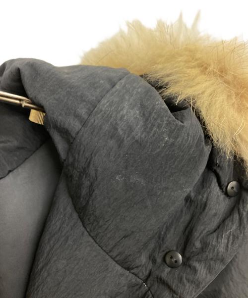 theory（セオリー）theory (セオリー) ファー付きダウンコート ブラック サイズ:Sの古着・服飾アイテム