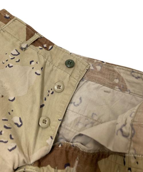 US ARMY（ユーエスアーミー）US ARMY (ユーエスアーミー) カモ柄カーゴパンツ ベージュ サイズ:SMALL-LONGの古着・服飾アイテム