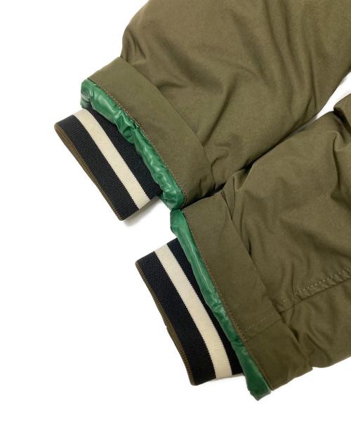 PAUL SMITH（ポールスミス）PAUL SMITH (ポールスミス) 裏地マルチカラーフェイクファーダウンコート オリーブ サイズ:Lの古着・服飾アイテム