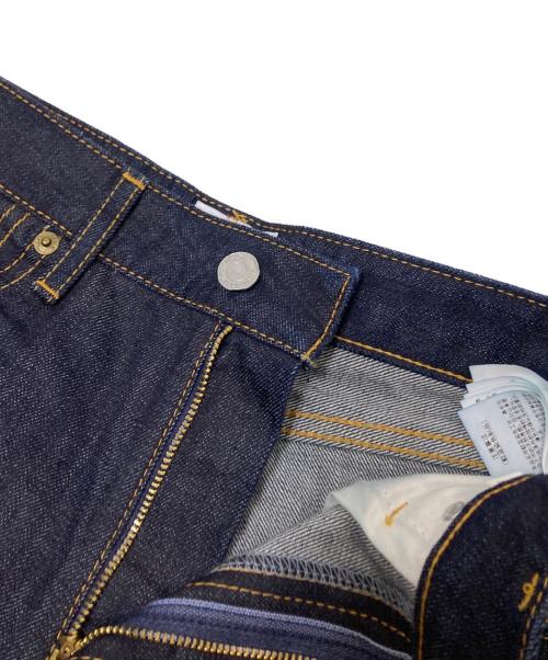 UNGRID（アングリッド）UNGRID (アングリッド) ヴィンテージスリムストレートデニム インディゴ サイズ:W25 未使用品の古着・服飾アイテム