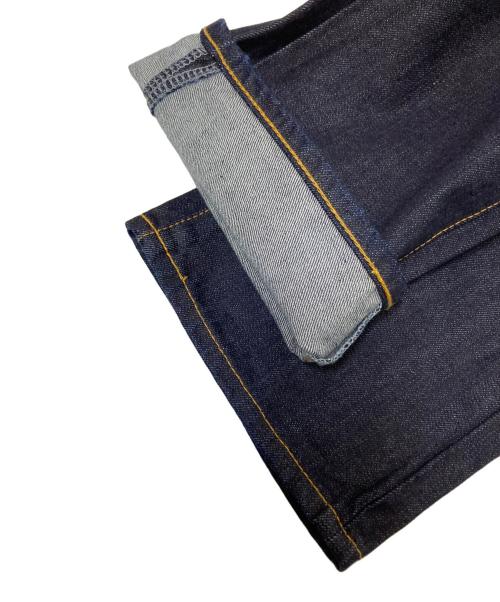 UNGRID（アングリッド）UNGRID (アングリッド) ヴィンテージスリムストレートデニム インディゴ サイズ:W25 未使用品の古着・服飾アイテム