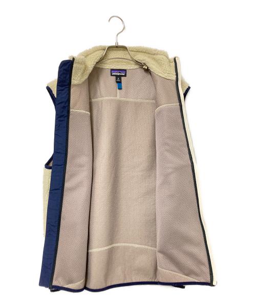 Patagonia（パタゴニア）Patagonia (パタゴニア) CLASSIC RETRO-X VEST ベージュ×ネイビー サイズ:Mの古着・服飾アイテム