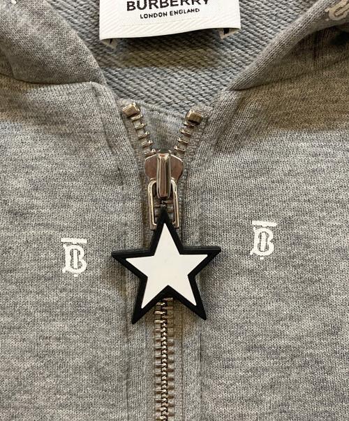 BURBERRY LONDON（バーバリーロンドン）BURBERRY LONDON (バーバリーロンドン) 総柄ロゴマニア ジップアップパーカー グレー サイズ:8Y/128CMの古着・服飾アイテム