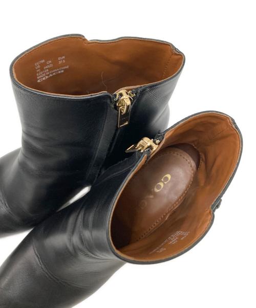 COACH（コーチ）COACH (コーチ) サイドジップブーツ/マイカブーティ ブラック サイズ:US:7Cの古着・服飾アイテム