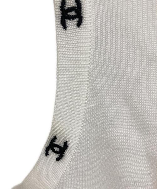 CHANEL（シャネル）CHANEL (シャネル) ココマークノースリーブカットソー ホワイト サイズ:38の古着・服飾アイテム