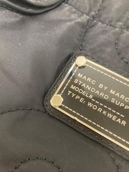 Marc by Marc Jacobs（マークバイマークジェイコブス）Marc by Marc Jacobs (マークバイマークジェイコブス) ナイロンキルティングバッグ ブラックの古着・服飾アイテム