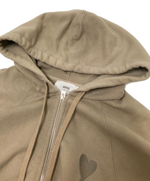 AMI Alexandre Mattiussi（アミアレクサンドルマテュッシ）AMI Alexandre Mattiussi (アミアレクサンドルマテュッシ) ハートAロゴ刺繍ジップパーカー ベージュ サイズ:Lの古着・服飾アイテム