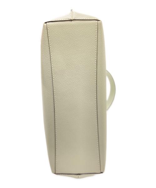 COACH（コーチ）COACH (コーチ) モリー バケット バッグ ホワイト サイズ:下記参照の古着・服飾アイテム