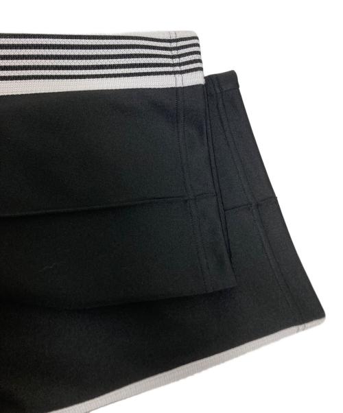 Needles（ニードルズ）Needles (ニードルズ) FREAK'S STORE (フリークスストア) 別注 Track Pant Poly Smoot ブラック サイズ:Mの古着・服飾アイテム