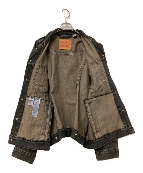 LEVI'S（リーバイス）LEVI'S (リーバイス) トラッカージャケット ブラック サイズ:XLの古着・服飾アイテム
