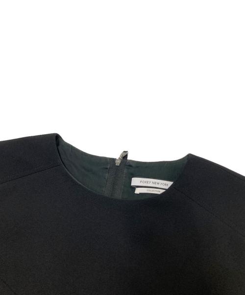 FOXEY NEWYORK（フォクシーニューヨーク）FOXEY NEWYORK (フォクシーニューヨーク) ノースリーブワンピース ブラック サイズ:40の古着・服飾アイテム