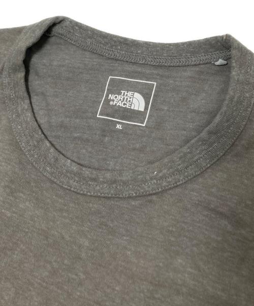 THE NORTH FACE（ザ ノース フェイス）THE NORTH FACE (ザ ノース フェイス) Tシャツ グレー サイズ:XLの古着・服飾アイテム