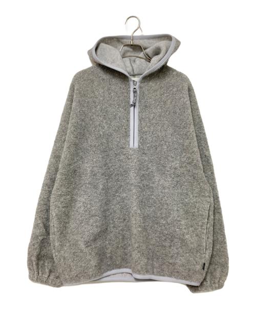 Pilgrim（ピルグリム）Pilgrim (ピルグリム) Surf+Supply Conrad Hooded Half Zip グレー サイズ:XSの古着・服飾アイテム