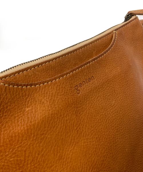 genten（ゲンテン）genten (ゲンテン) レザーショルダーバッグ オレンジ サイズ:下記参照の古着・服飾アイテム