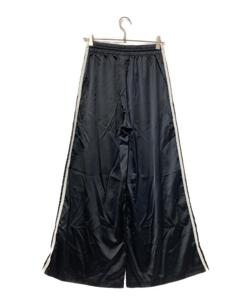 adidas（アディダス）adidas (アディダス) サテン ワイドレッグパンツ ブラック サイズ:M 未使用品の古着・服飾アイテム