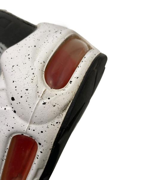 NIKE（ナイキ）NIKE (ナイキ) AIR MAX 95 BLACK/AQUAMARINE-TURF ORANGE-WHITE グレー×ホワイト サイズ:26.5㎝の古着・服飾アイテム