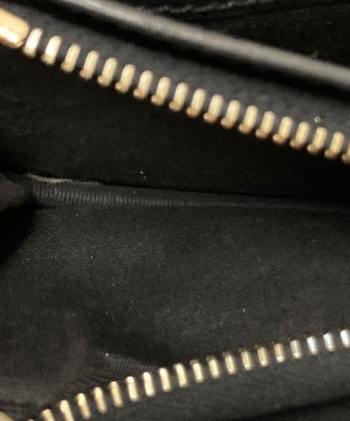 VALENTINO（ヴァレンティノ）VALENTINO (ヴァレンティノ) ロックスタッズ 二つ折り財布 ブラック サイズ:下記参照の古着・服飾アイテム