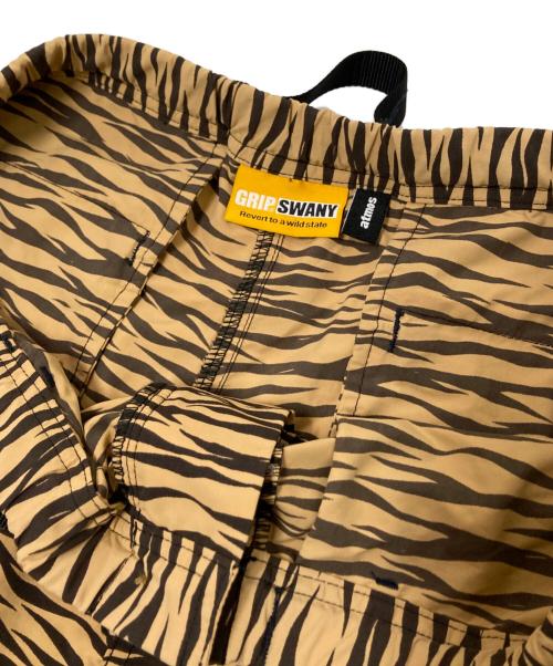GRIP SWANY（グリップスワニー）GRIP SWANY (グリップスワニー) ATMOS (アトモス) GEAR SHORT ベージュ×ブラック サイズ:Mの古着・服飾アイテム