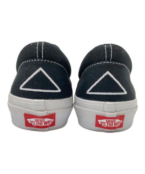 VANS（バンズ）VANS (バンズ) エンブロイダリースリッポン ブラック×ホワイト サイズ:26.5㎝の古着・服飾アイテム