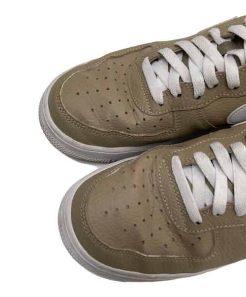 NIKE（ナイキ）NIKE (ナイキ) AIR FORCE 1 '07 AN23 KHAKI/WHITE-WHITE ベージュ サイズ:27.0cmの古着・服飾アイテム