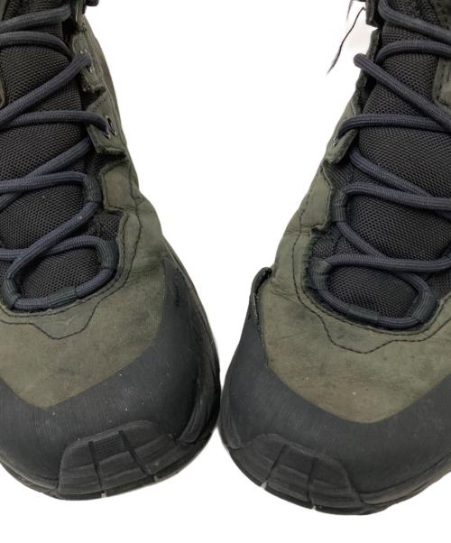 HOKA（ホカ）HOKA (ホカ) M KAHA 2 LOW GTX（エム カハ ツー ロウ ゴアテックス） ブラック×オリーブ サイズ:26.0㎝の古着・服飾アイテム