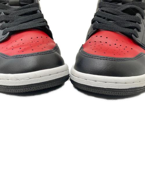 NIKE（ナイキ）NIKE (ナイキ) AIR JORDAN 1 MID レッド×ブラック サイズ:27.0cmの古着・服飾アイテム