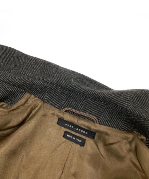 MARC JACOBS（マークジェイコブズ）MARC JACOBS (マークジェイコブズ) ベルテッドヘリンボーンコート グレー サイズ:44の古着・服飾アイテム