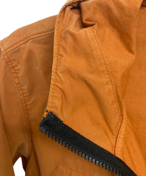 STONE ISLAND（ストーンアイランド）STONE ISLAND (ストーンアイランド) スーピマコットンストレッチツイルフーデッドブルゾン オレンジ サイズ:Mの古着・服飾アイテム