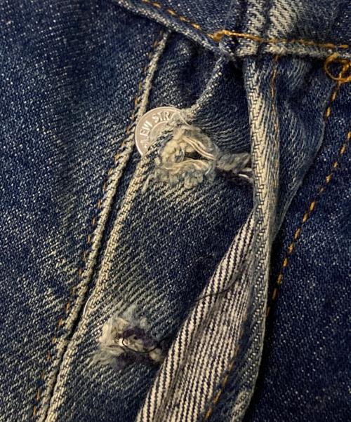 LEVI'S（リーバイス）LEVI'S (リーバイス) 501ボタンフライデニムパンツ インディゴ サイズ:W28の古着・服飾アイテム