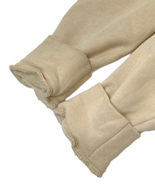 ARMANI EXCHANGE（アルマーニ エクスチェンジ）ARMANI EXCHANGE (アルマーニ エクスチェンジ) ミニメタルロゴ ジップアップスウェットパーカー ベージュ サイズ:XSの古着・服飾アイテム