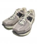 NIKEナイキ）の古着「W ZOOM VOMERO 5」｜グレー
