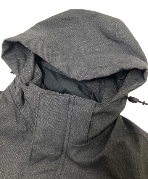 TAKEO KIKUCHI（タケオキクチ）TAKEO KIKUCHI (タケオキクチ) ライナー付きダウンジャケット グレー×ブラック サイズ:2の古着・服飾アイテム