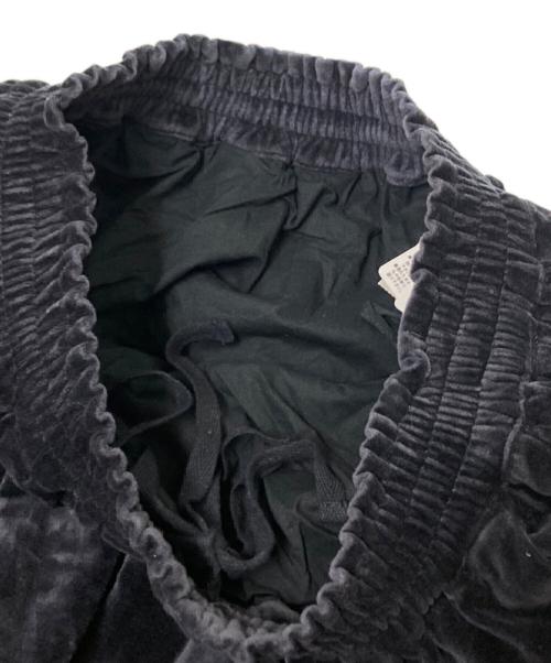 TSUHARU by samansa Mos2（ツハル バイ サマンサモスモス）TSUHARU by samansa Mos2 (ツハル バイ サマンサモスモス) ホイップクリーム刺繍別珍スカート ブラック サイズ:F 未使用品の古着・服飾アイテム