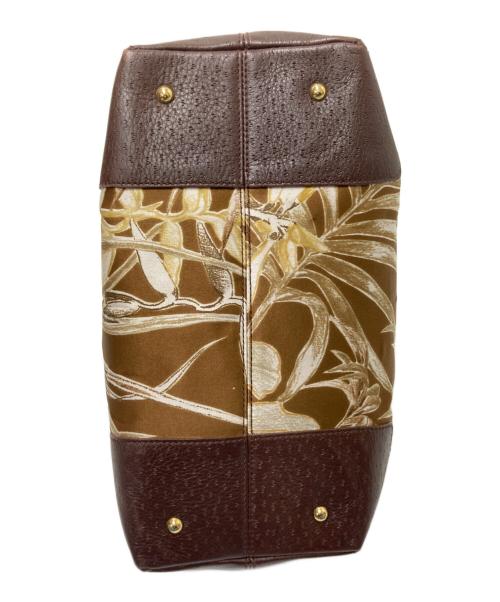 Salvatore Ferragamo（サルヴァトーレ フェラガモ）Salvatore Ferragamo (サルヴァトーレ フェラガモ) ハンドバッグ ブラウン×ホワイト サイズ:下記参照の古着・服飾アイテム